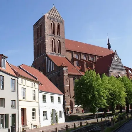 펜션 Stadthaus Luebsche Burg - Abc326